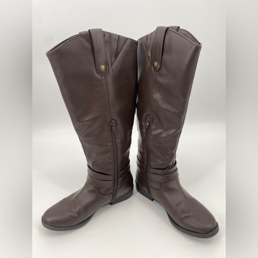 Buckle Knee High size 7 1/2 boots- pre loved